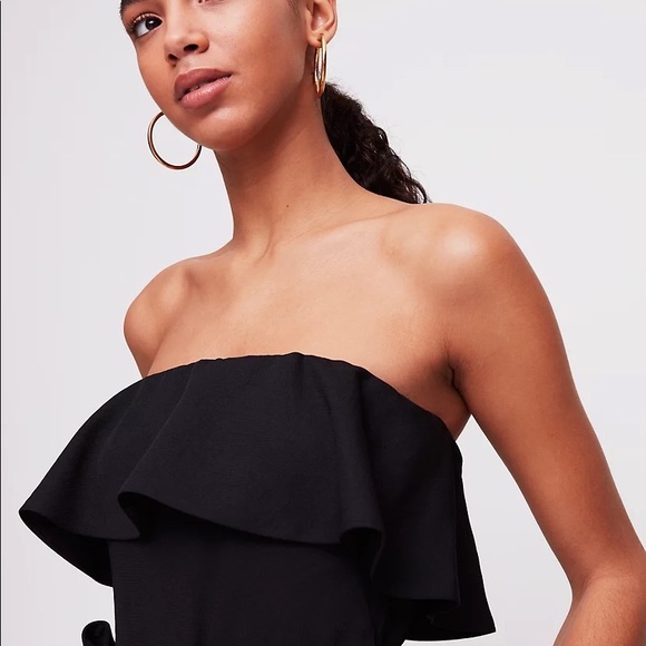 Aritzia Babaton Flutter Jumpsuit. - Picture 4 of 9